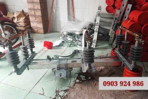 Báo Giá Dao Cách Ly 35kV 630A 3 Pha (Polymer) - Hãng Tuấn Ân