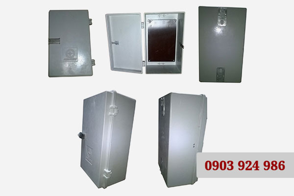 Tủ điện kế gắn trạm 500x300x200